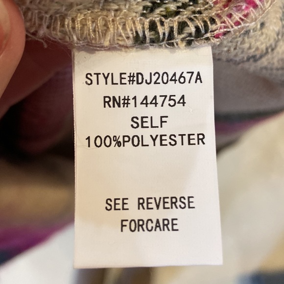 Davi & Dani Flannel Shacket - Picture 4 of 5